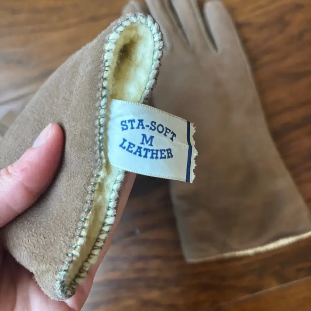 Vintage Sta-Soft Tan Suede Leather Gloves Women’s M Nu-Lamb Fleece Lined Warm‎